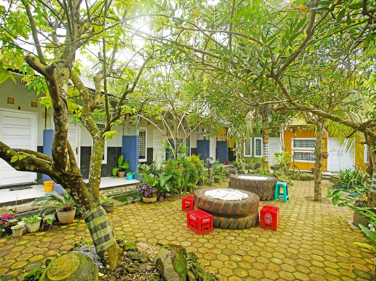 OYO 90229 Fidel Caestro Homestay Kotadalem Esterno foto