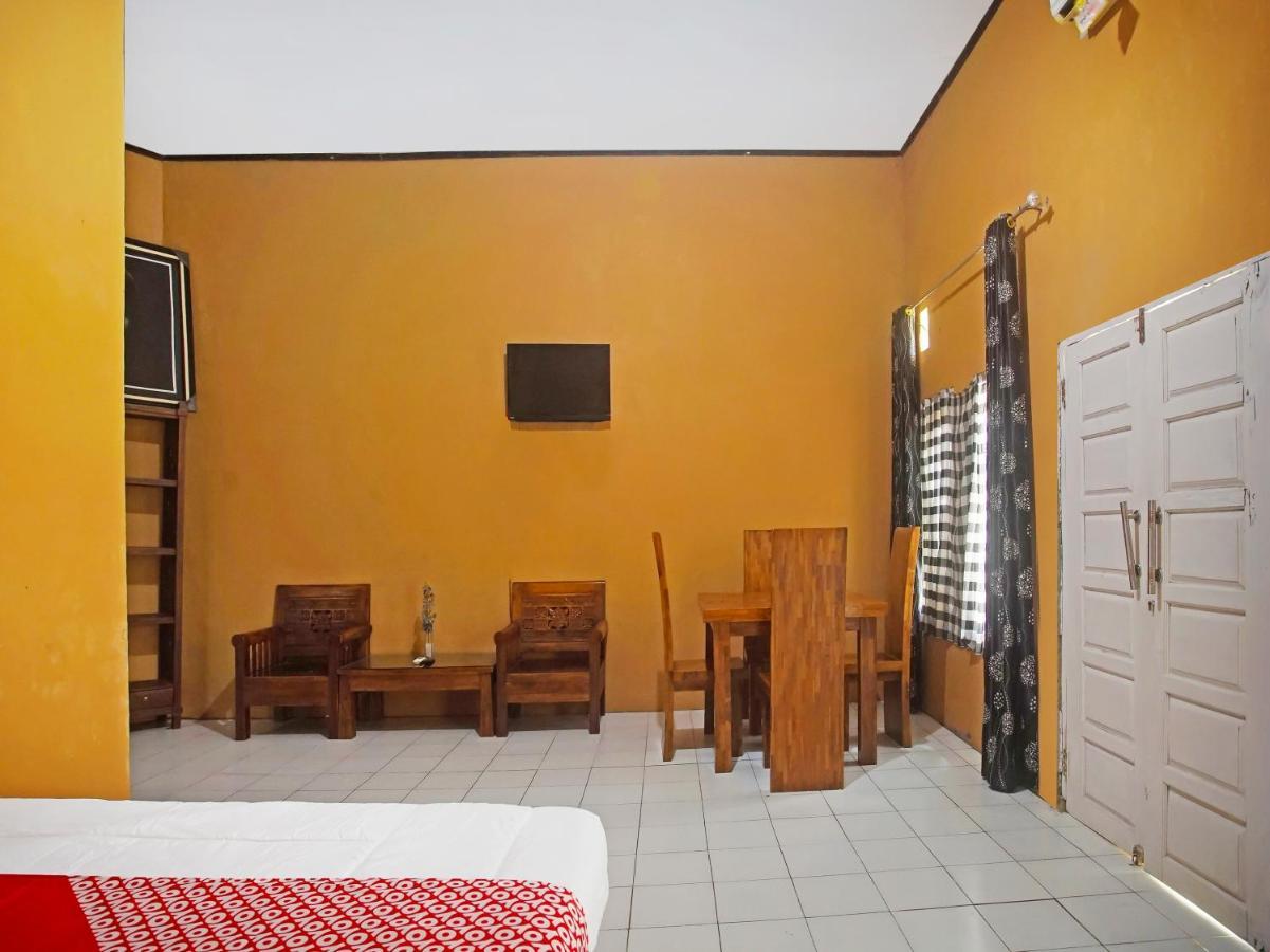 OYO 90229 Fidel Caestro Homestay Kotadalem Esterno foto